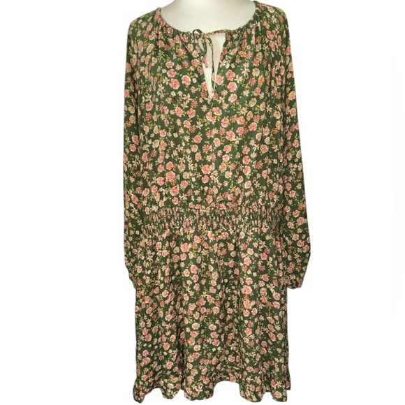 Lost + Wander Dresses & Skirts - Lost + Wander dress wide neckline w/keyhole opening & tie lined floral Sz 3X NWT